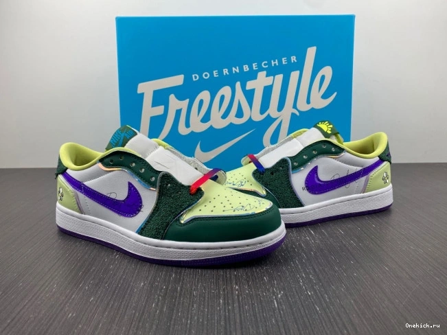 One Kick Retro Jordan OG Doernbecher FD9665-351 Low (2023) 1 0802